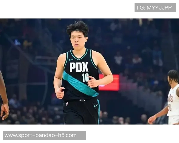 开拓者召回杨瀚森引发热议登上微博热搜榜第二名